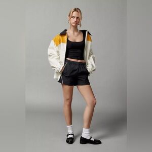 BDG URBAN OUTFITTERS Ribbed Square Neck Cropped Tank in size M